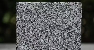 曲靖 芝麻黑火烧面