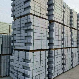 曲靖 路沿石（路侧石），颜色一致，尺寸标准