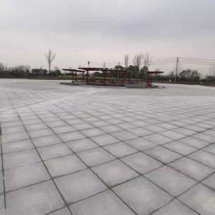 曲靖 芝麻白火烧面-公园广场地铺效果