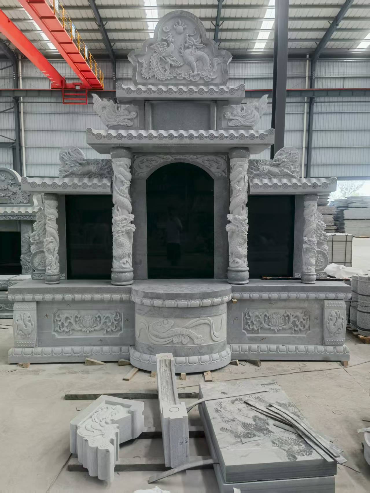 曲靖 芝麻灰高档墓碑，土墓，可定制