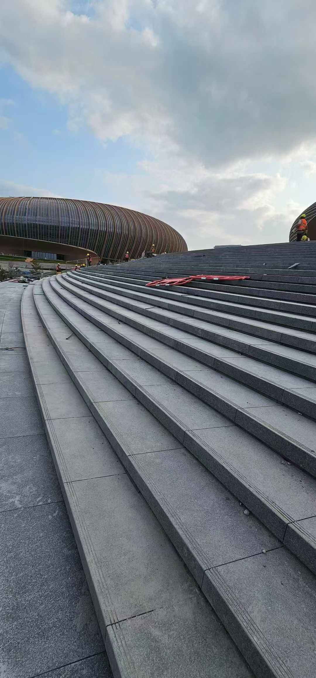 曲靖 弧形整石台阶铺装效果图