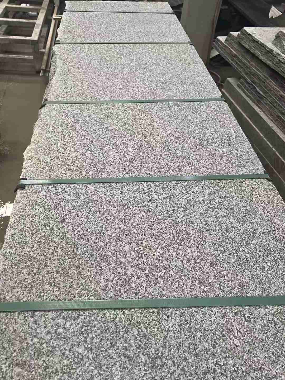 曲靖 芝麻黑火烧面