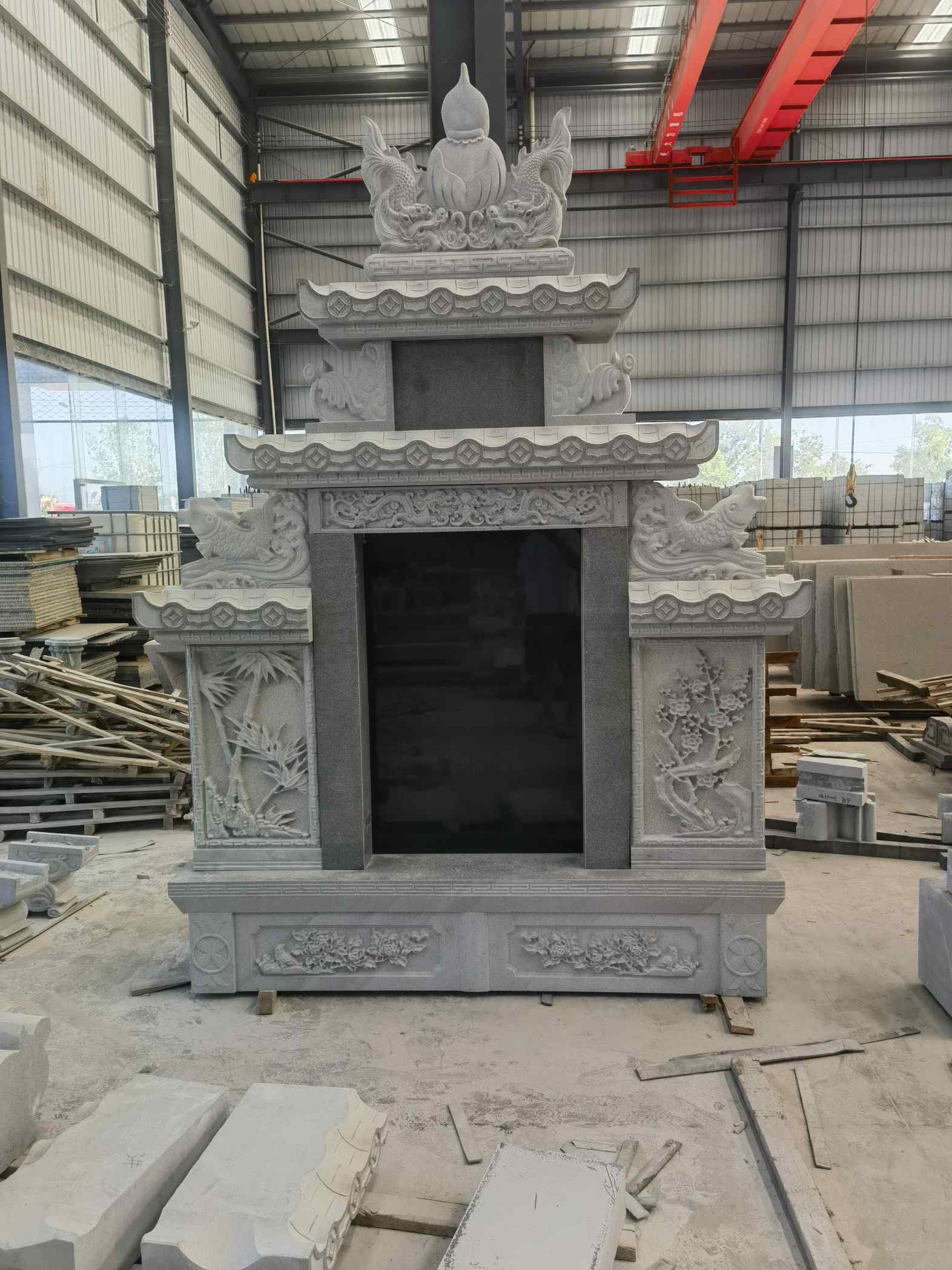 曲靖 芝麻灰高档墓碑、土墓，一套也支持定做