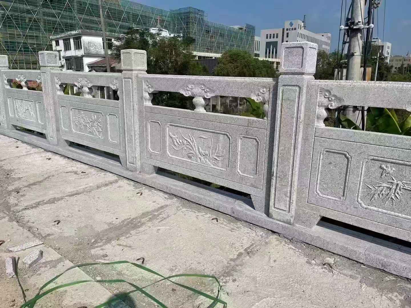 曲靖 芝麻白栏杆