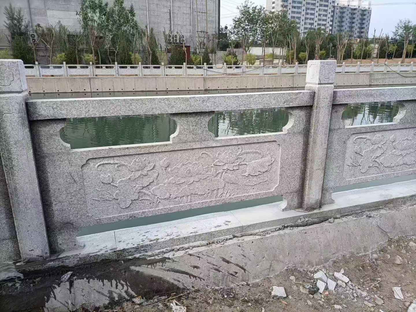 曲靖 芙蓉白大花桥梁、河道，石材栏杆、围栏、护栏